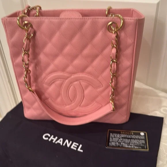 Chanel CC pink quilted Caviar petite shopping Tote GHW - Picture 6 of 6